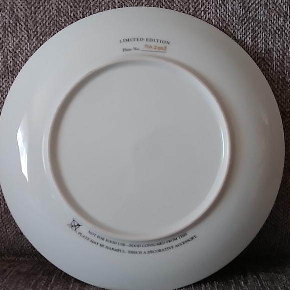 Frank sinatra, Ol' Blue Eyes collector plate - Picture 6 of 10